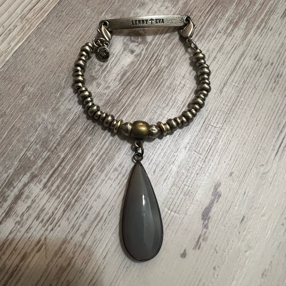 Women's silver and Gray Beaded Bracelet